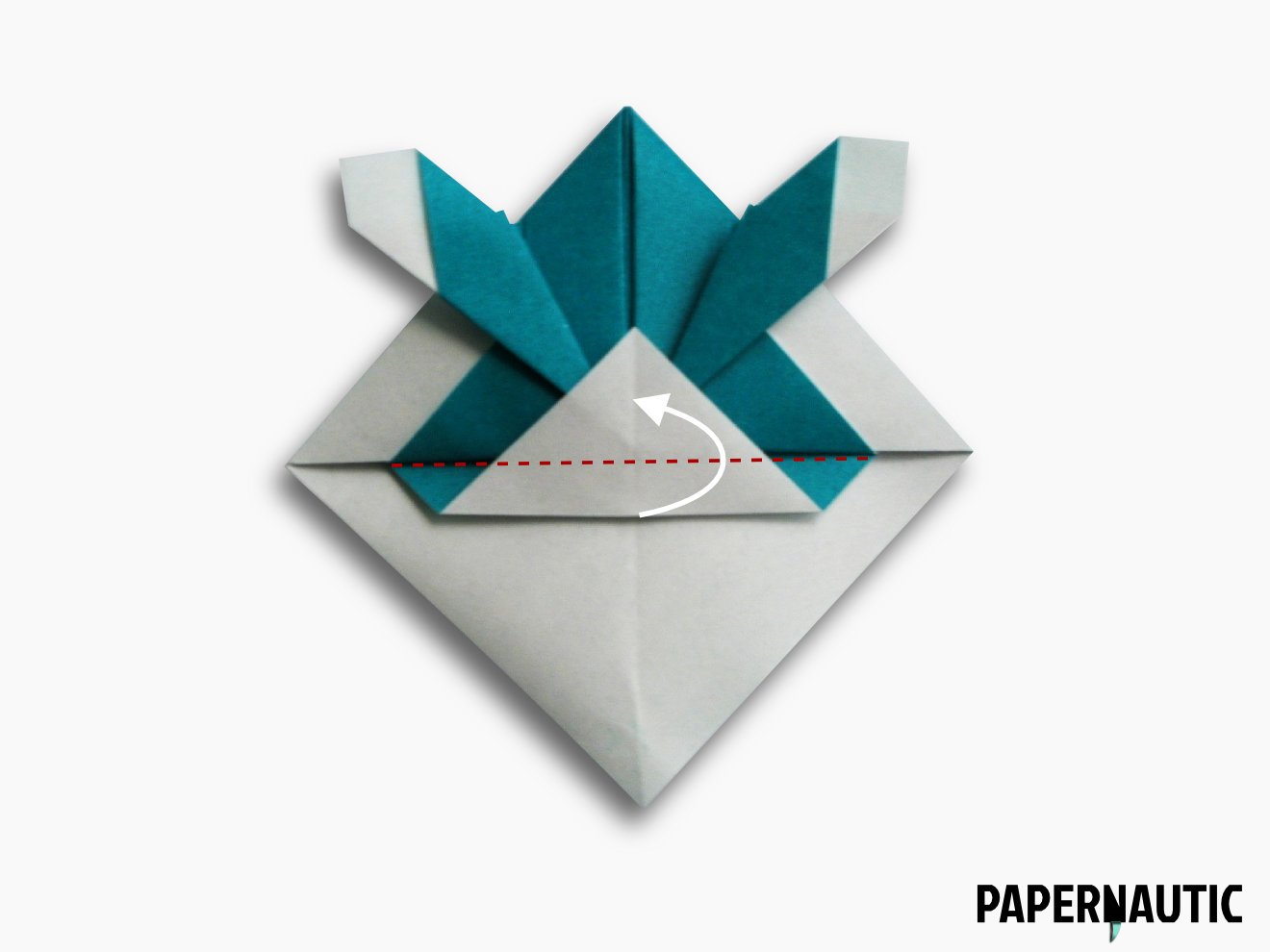 Step 12 - Samurai hat - origami steps